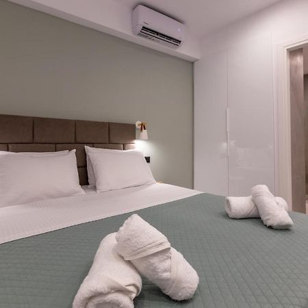Mandevilia Suites アテネ エクステリア 写真