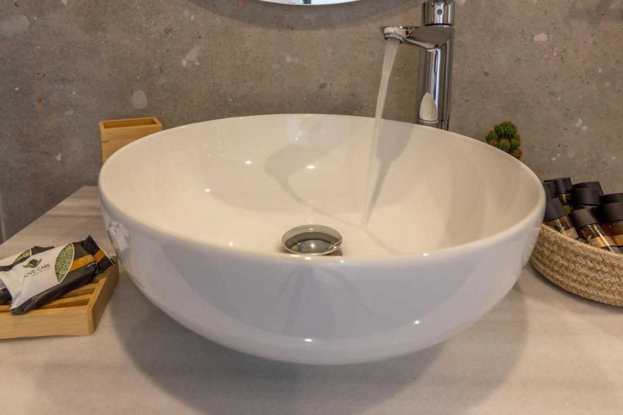 Mandevilia Suites アテネ エクステリア 写真