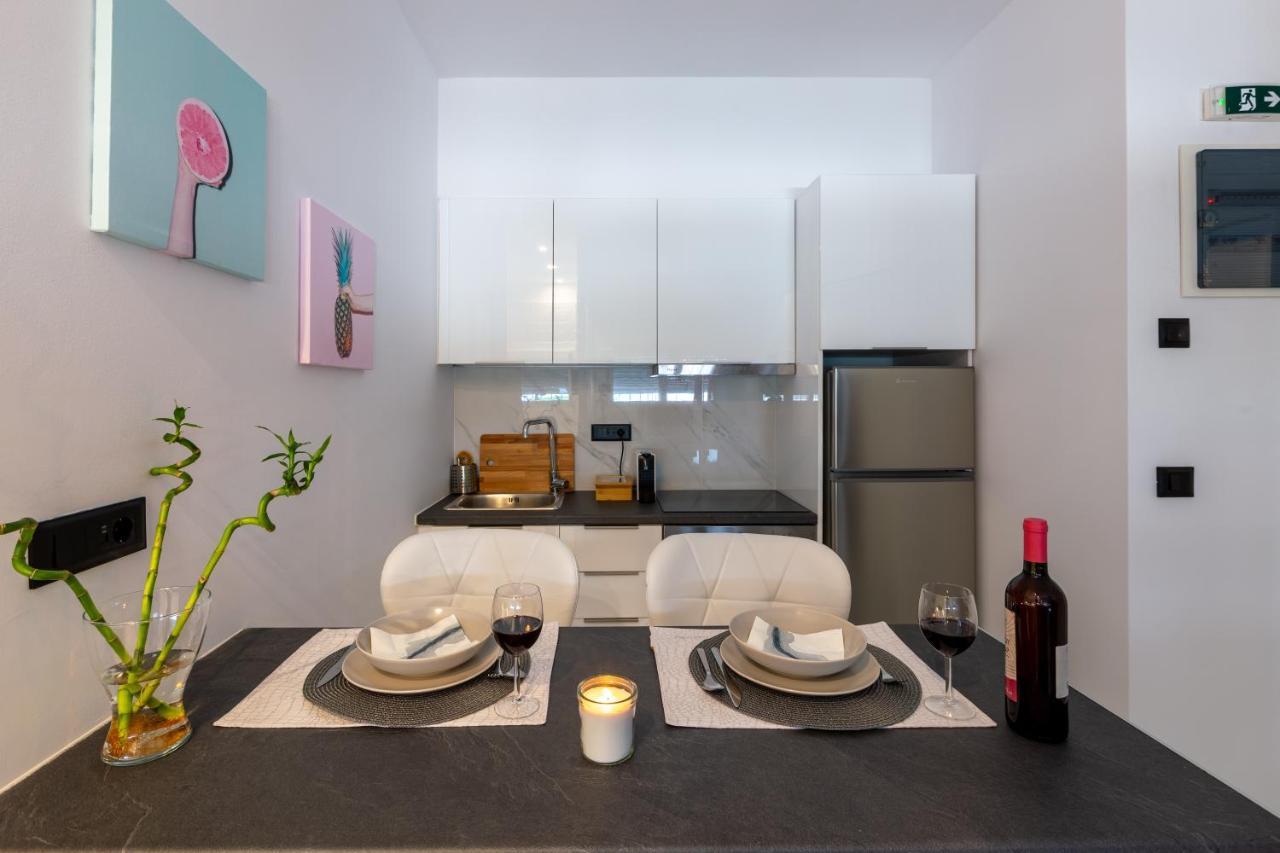 Mandevilia Suites アテネ エクステリア 写真